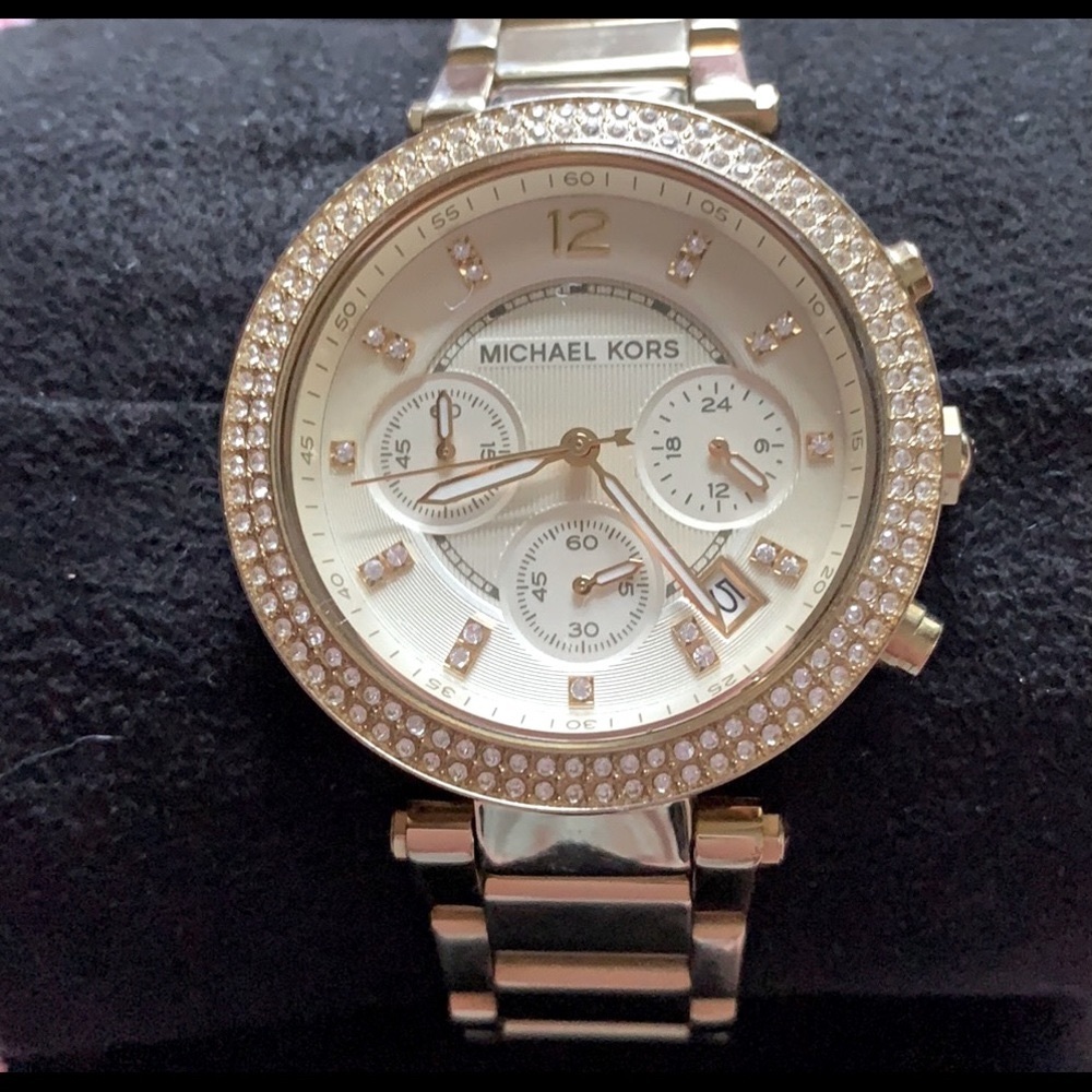 BIG SALE-Gold Michael Kors watch